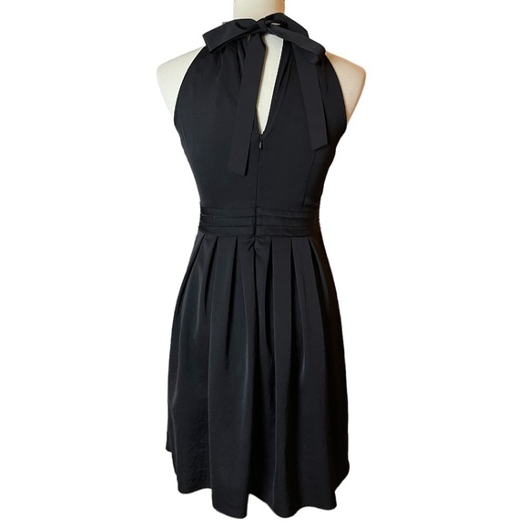 LOFT Black Sleeveless Pleated Cocktail Dress with Bow at Tie - Size 0 - Picture 4 of 9